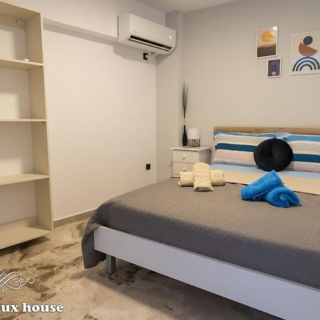 Central Lux House Kalamata Ngoại thất bức ảnh