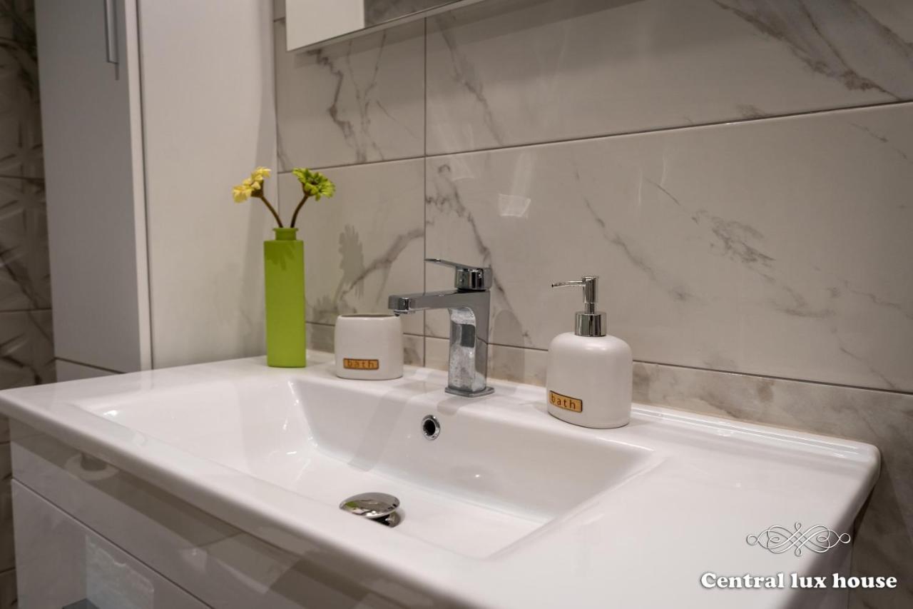 Central Lux House Kalamata Ngoại thất bức ảnh