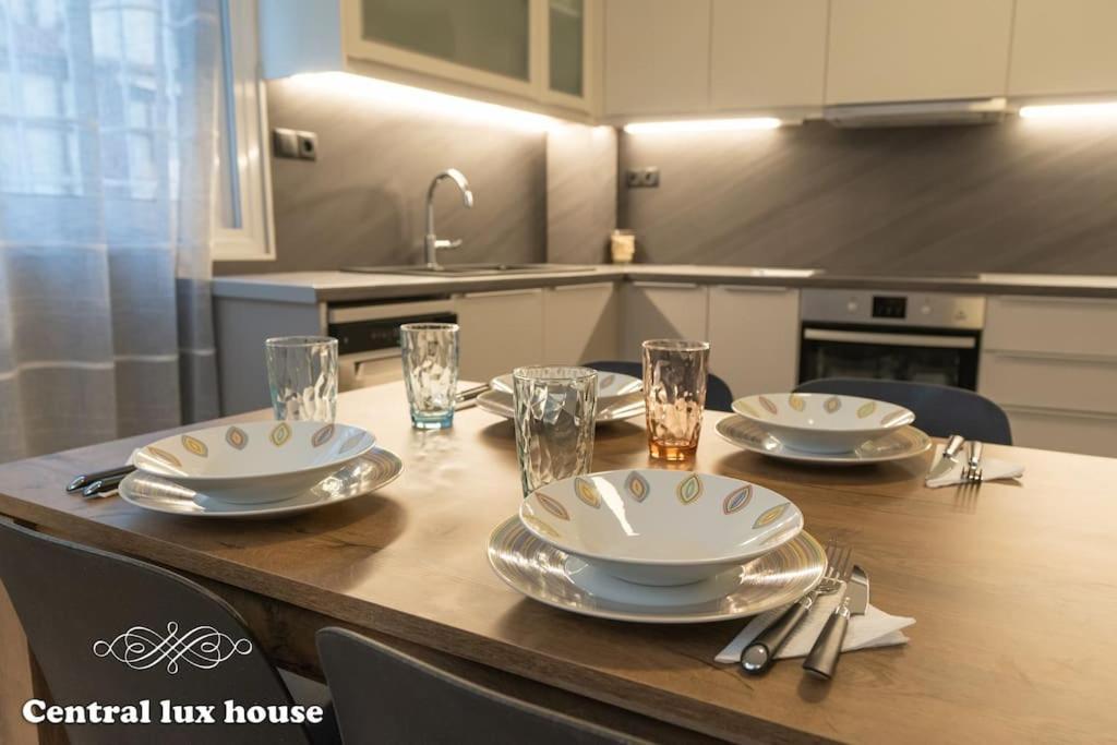 Central Lux House Kalamata Ngoại thất bức ảnh