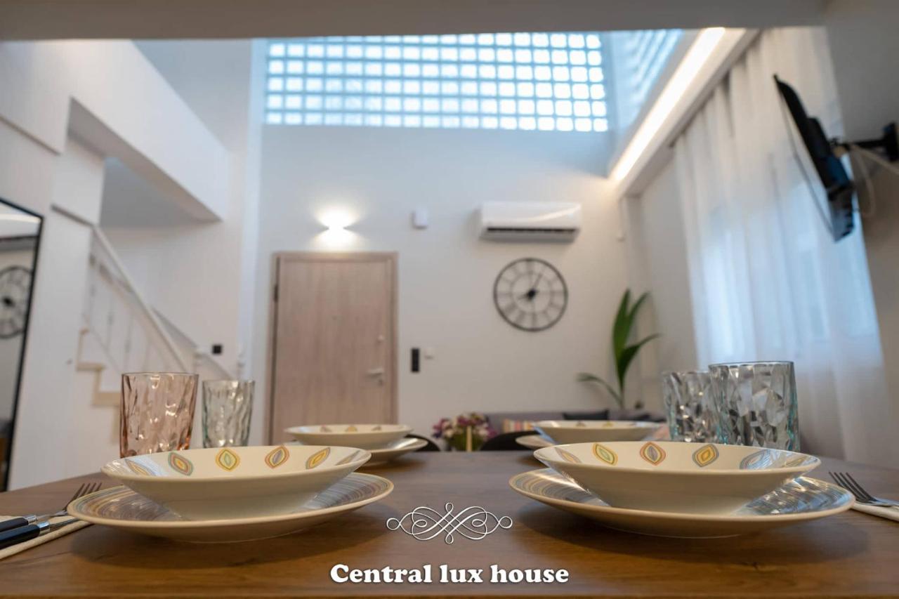 Central Lux House Kalamata Ngoại thất bức ảnh